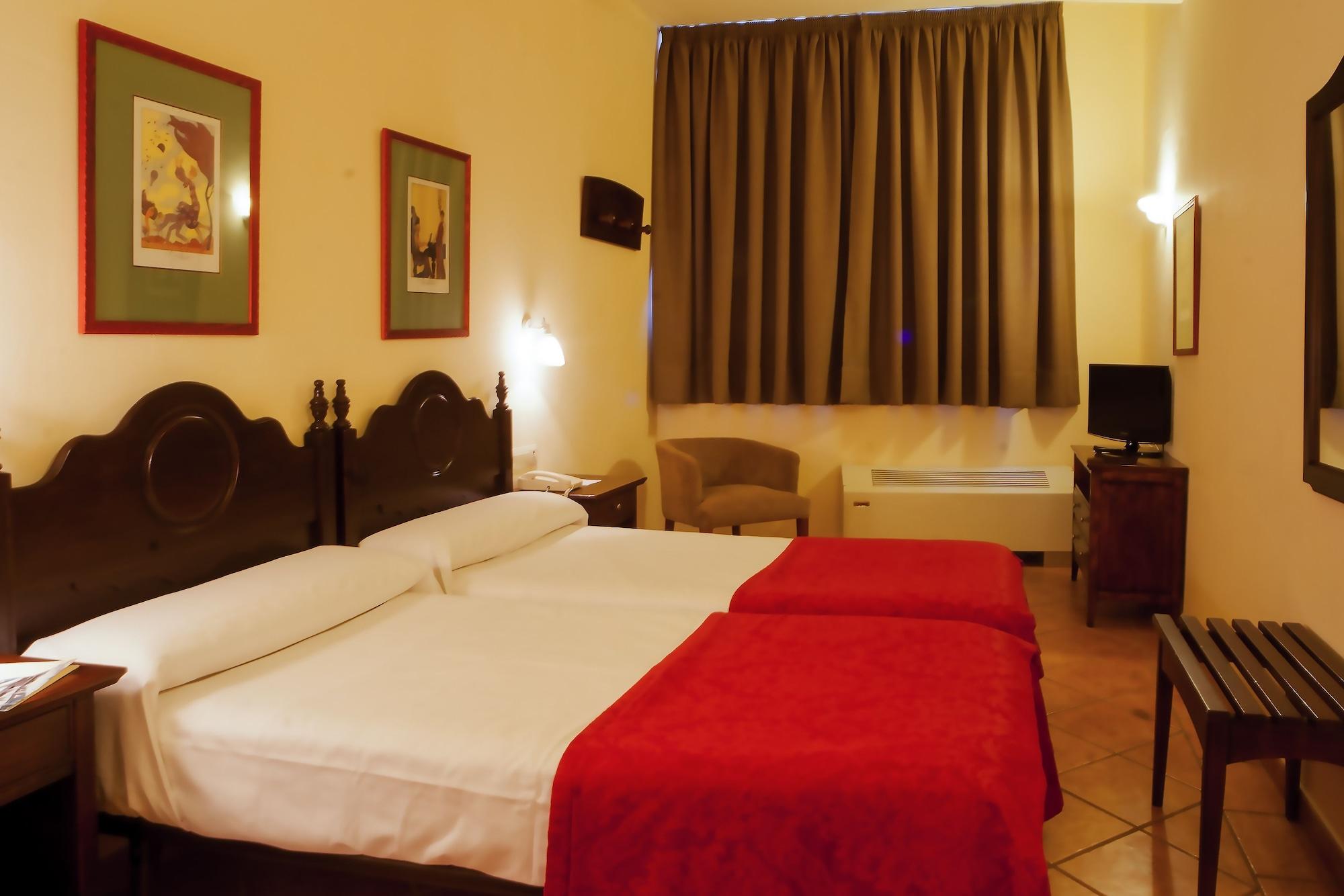 סיירה נבדה Hotel Telecabina מראה חיצוני תמונה