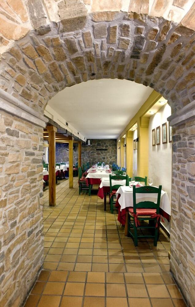 סיירה נבדה Hotel Telecabina מראה חיצוני תמונה