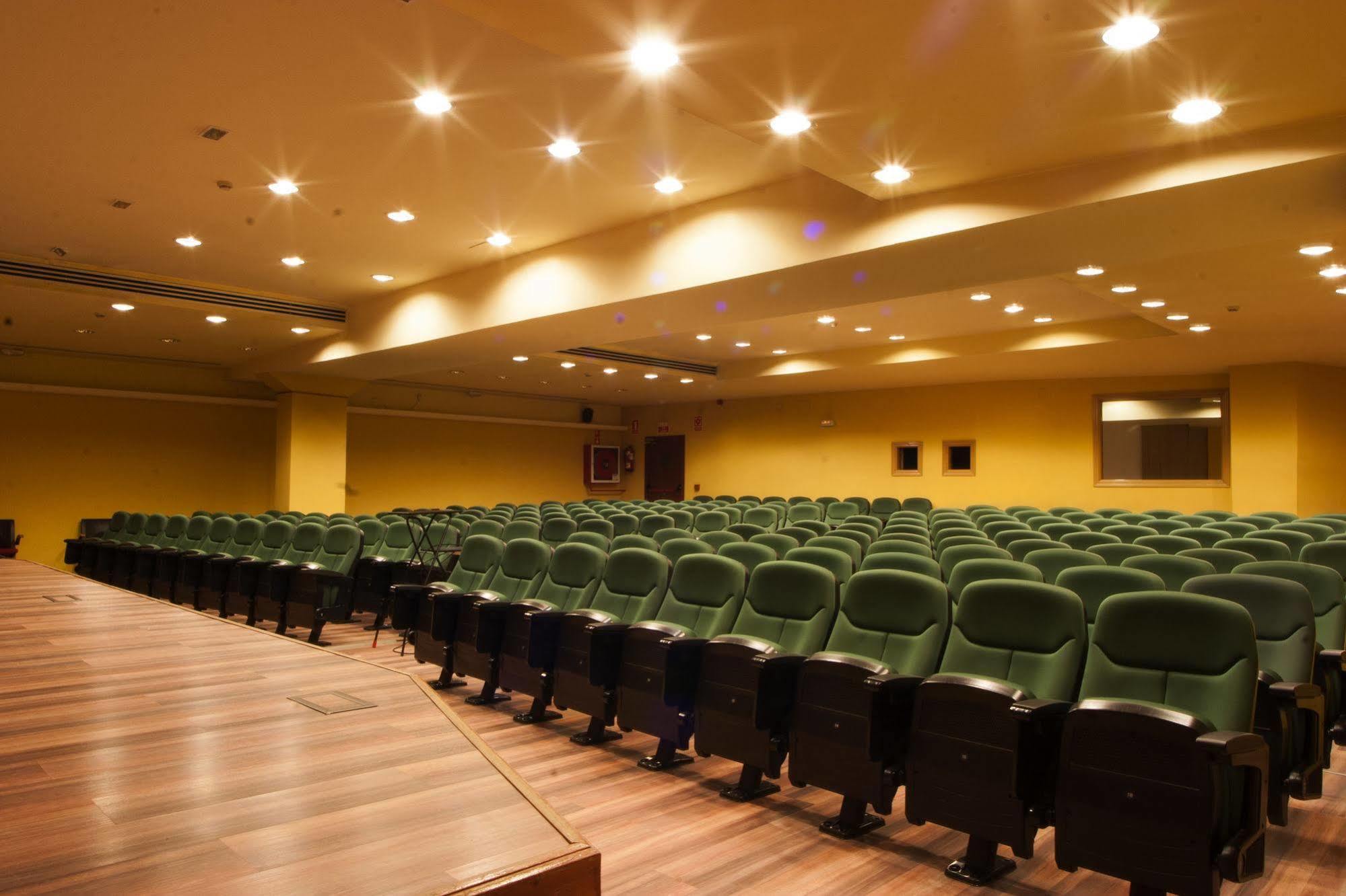 סיירה נבדה Hotel Telecabina מראה חיצוני תמונה